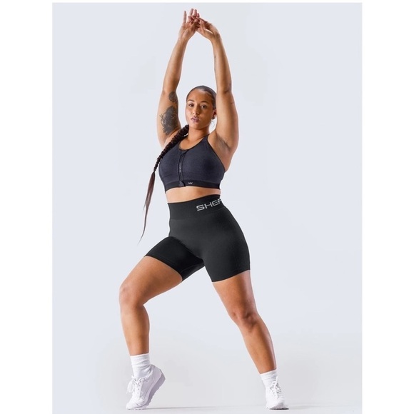 Shefit Seamless Scrunch Bootie High-Rise Bike Workout Shorts Black - Picture 4 of 16